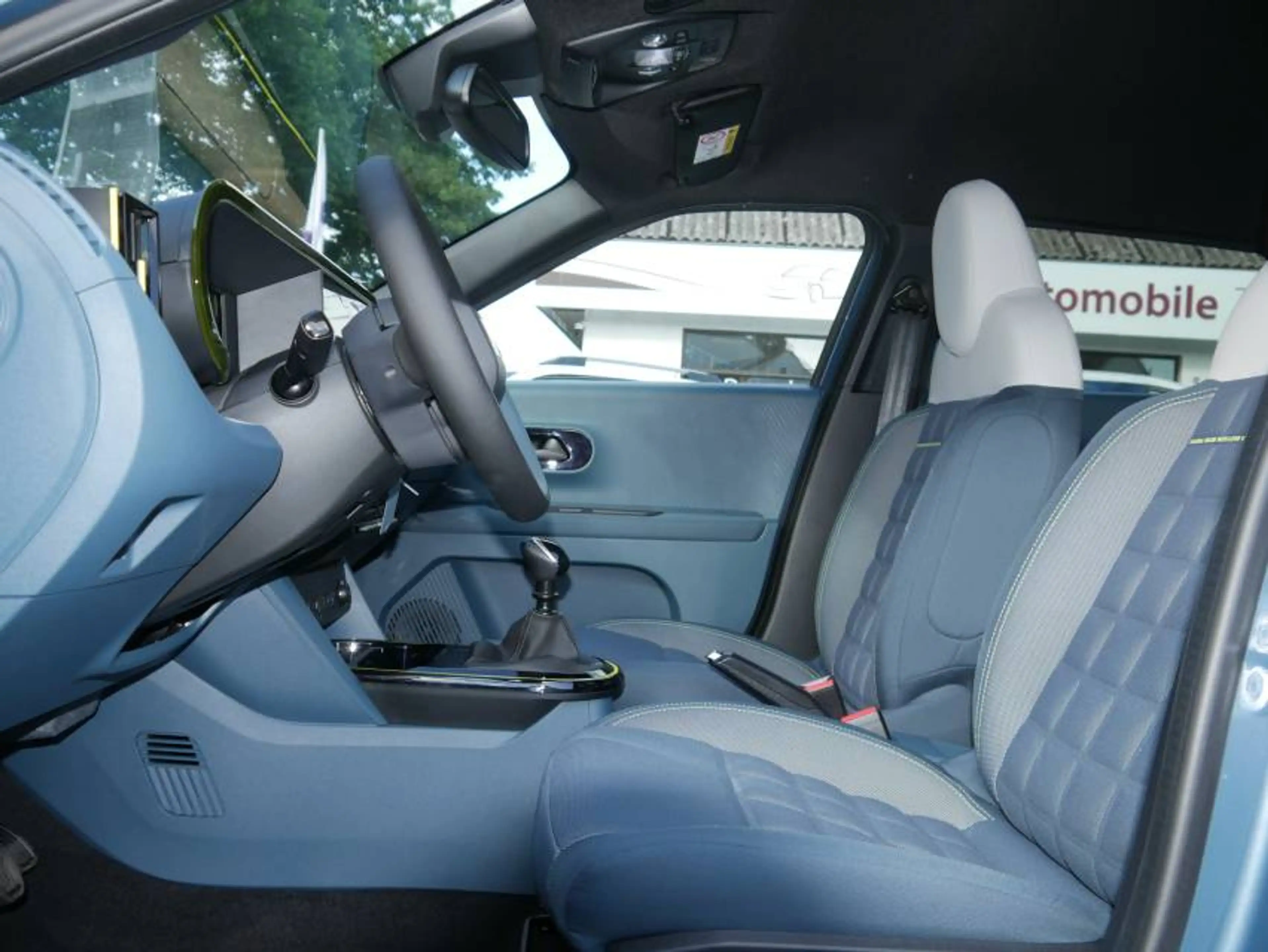 Fiat Grande Panda Benziner/Schalter la Prima Winterpaket (VOLL!) — photo 9
