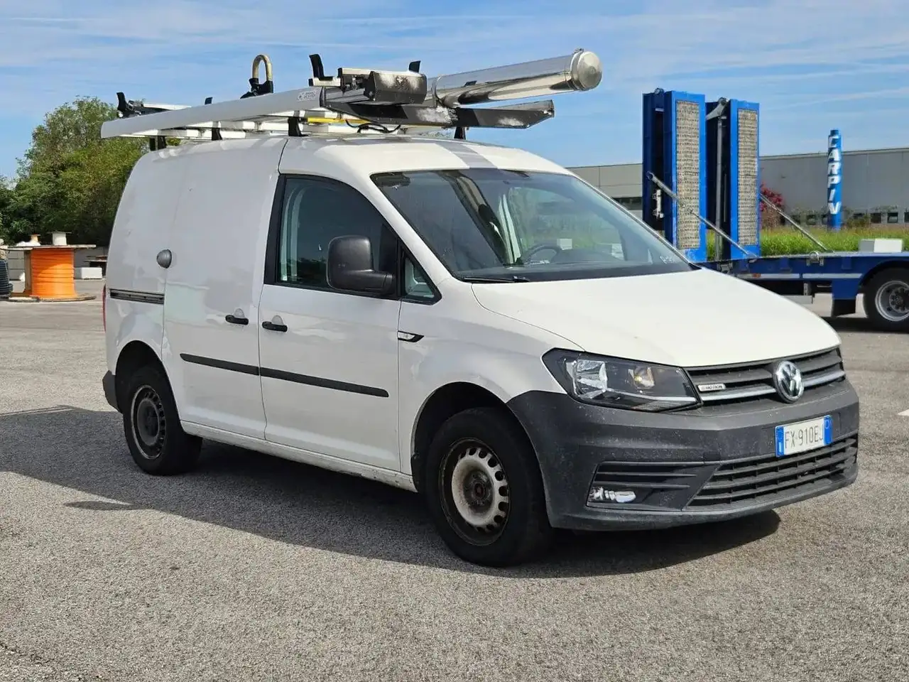 2019 Volkswagen Caddy 2.0 TDI 122CV EURO6 4MOTION VAN - FX910EJ, photograph 3