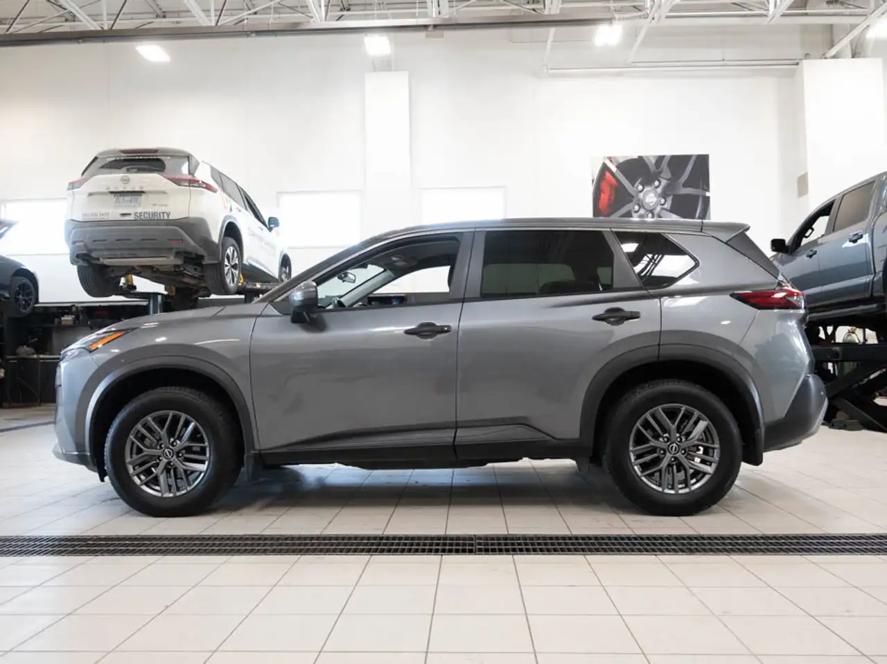 Nissan Rogue снимка Nissan Rogue