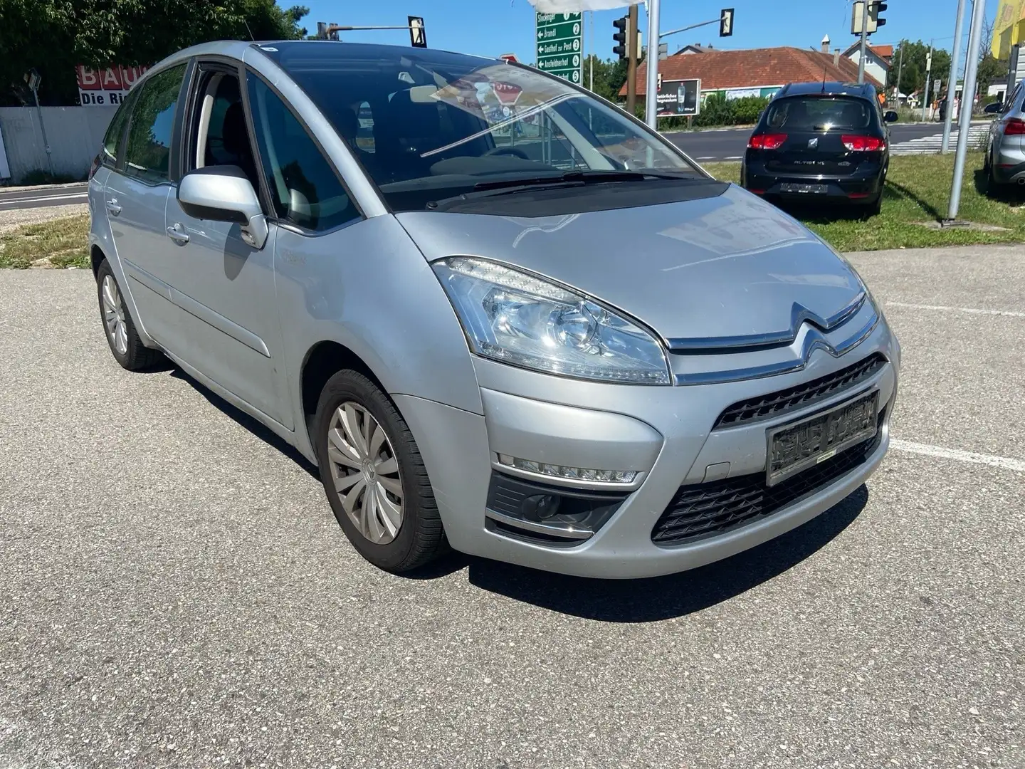 Citroen C4 Picasso 1,6 16V Attraction Silver - 1