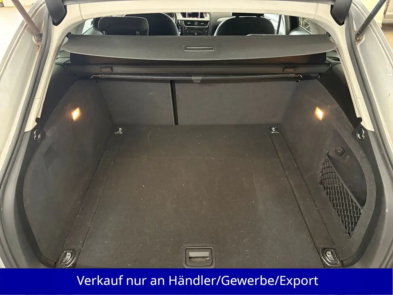 AUDI A4 BREAK - 1.8 TFSI 160ch - PACK SPORT - VOLANT EN CUIR - ATTELAGE - CLIMATISATION