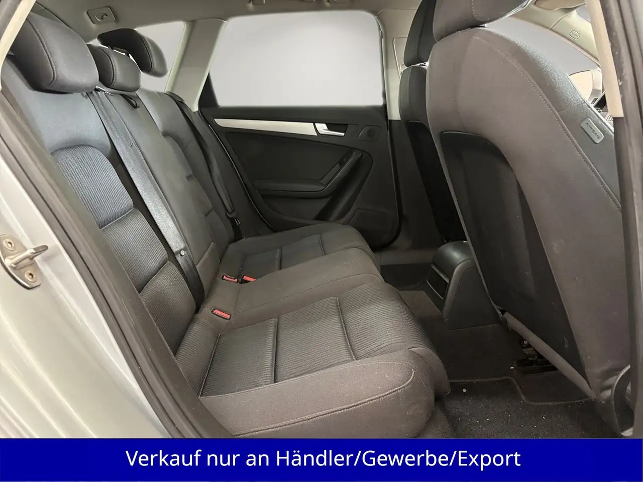 AUDI A4 BREAK - 1.8 TFSI 160ch - PACK SPORT - VOLANT EN CUIR - ATTELAGE - CLIMATISATION