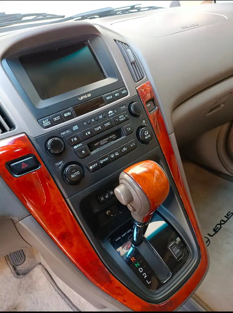 Lexus RX 300 3.0 Executive auto - 2