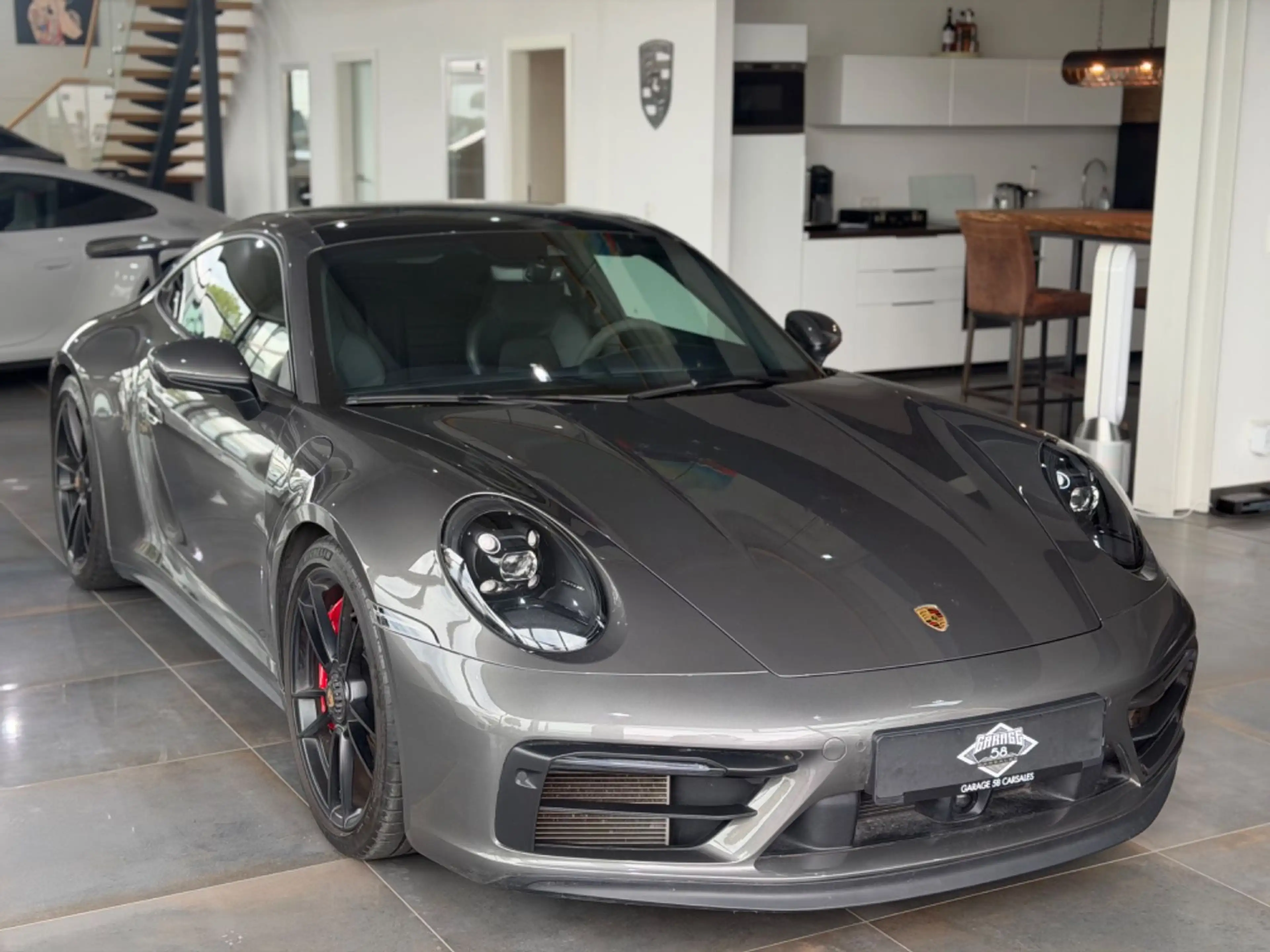 Porsche 992 Carrera  GTS/Aeropaket/18-Wege/Pano/Approvd. — photo 4