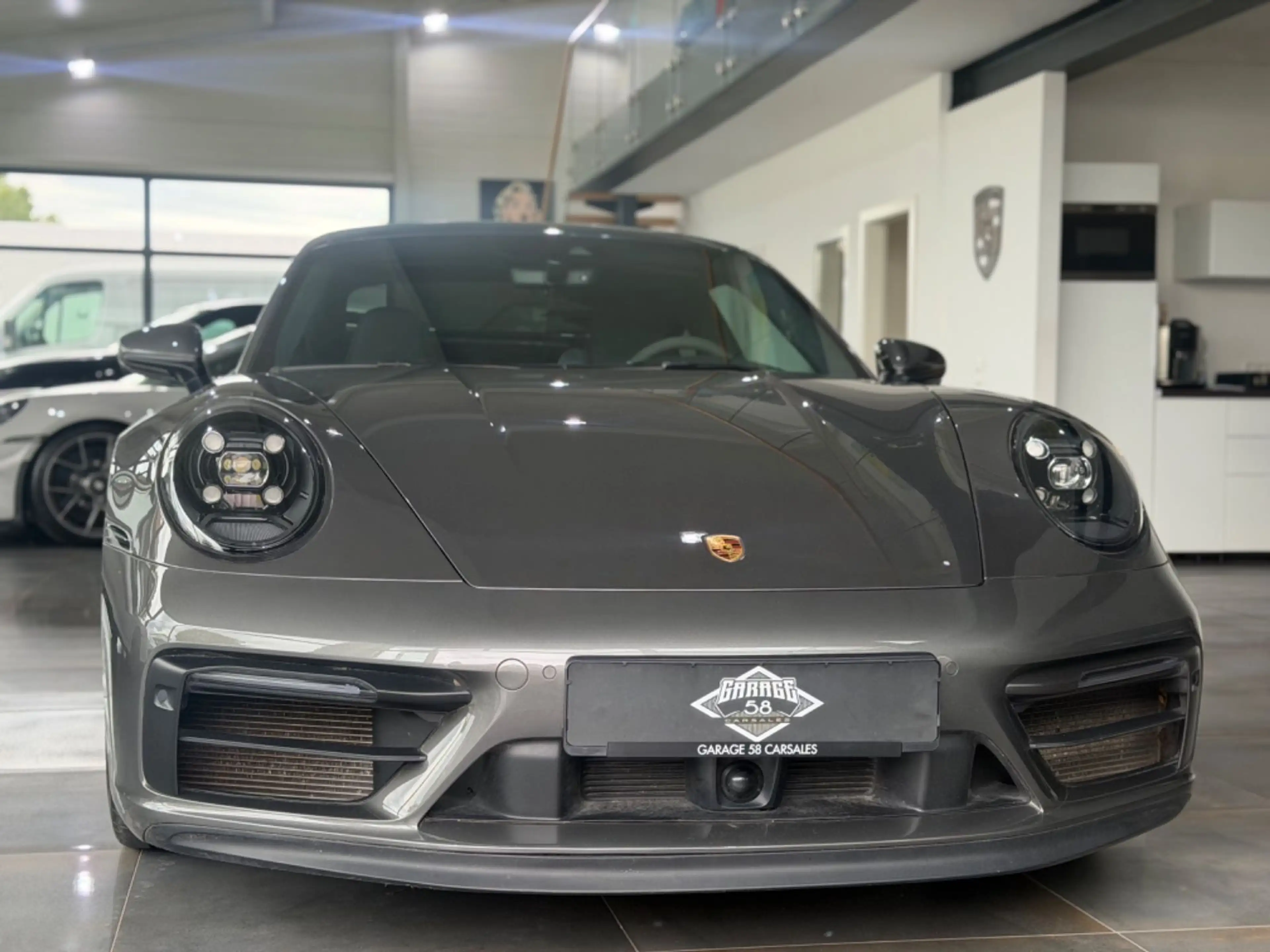 Porsche 992 Carrera  GTS/Aeropaket/18-Wege/Pano/Approvd. — photo 5