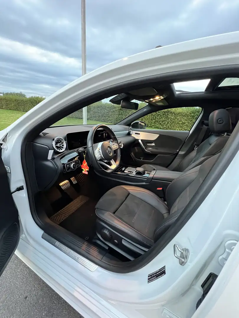 Mercedes-Benz A 250 e 8G-DCT AMG Line full option - 2