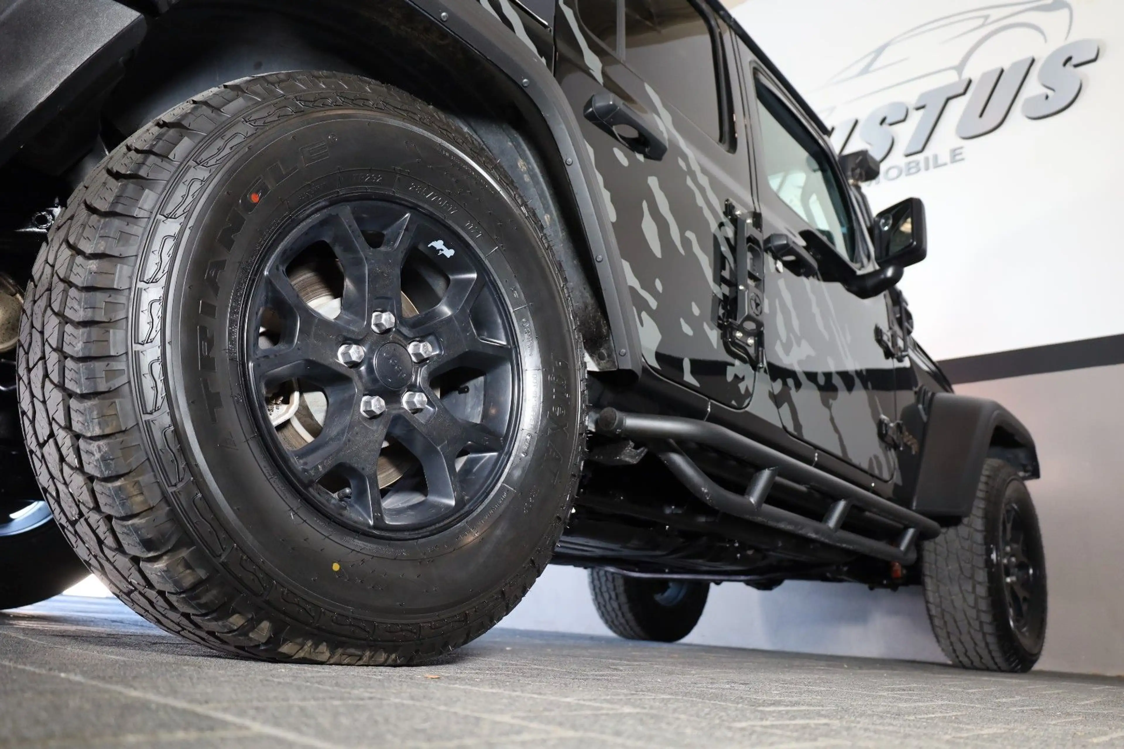 Jeep Wrangler Unlimited Willys/KAMERA/AHK/SHZ/BTH/R17 — photo 8