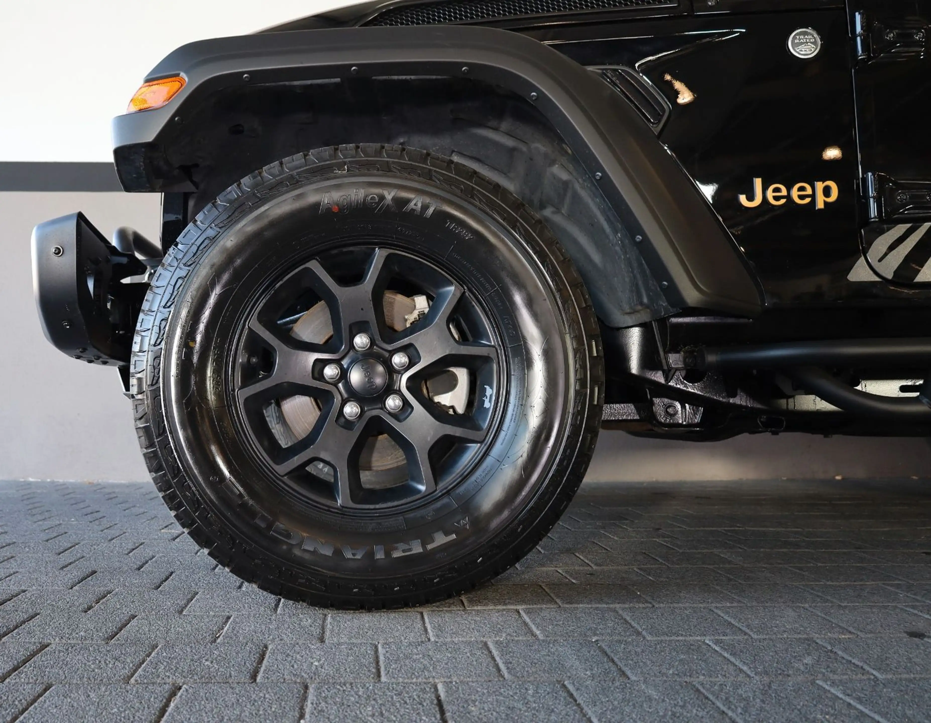 Jeep Wrangler Unlimited Willys/KAMERA/AHK/SHZ/BTH/R17 — photo 4