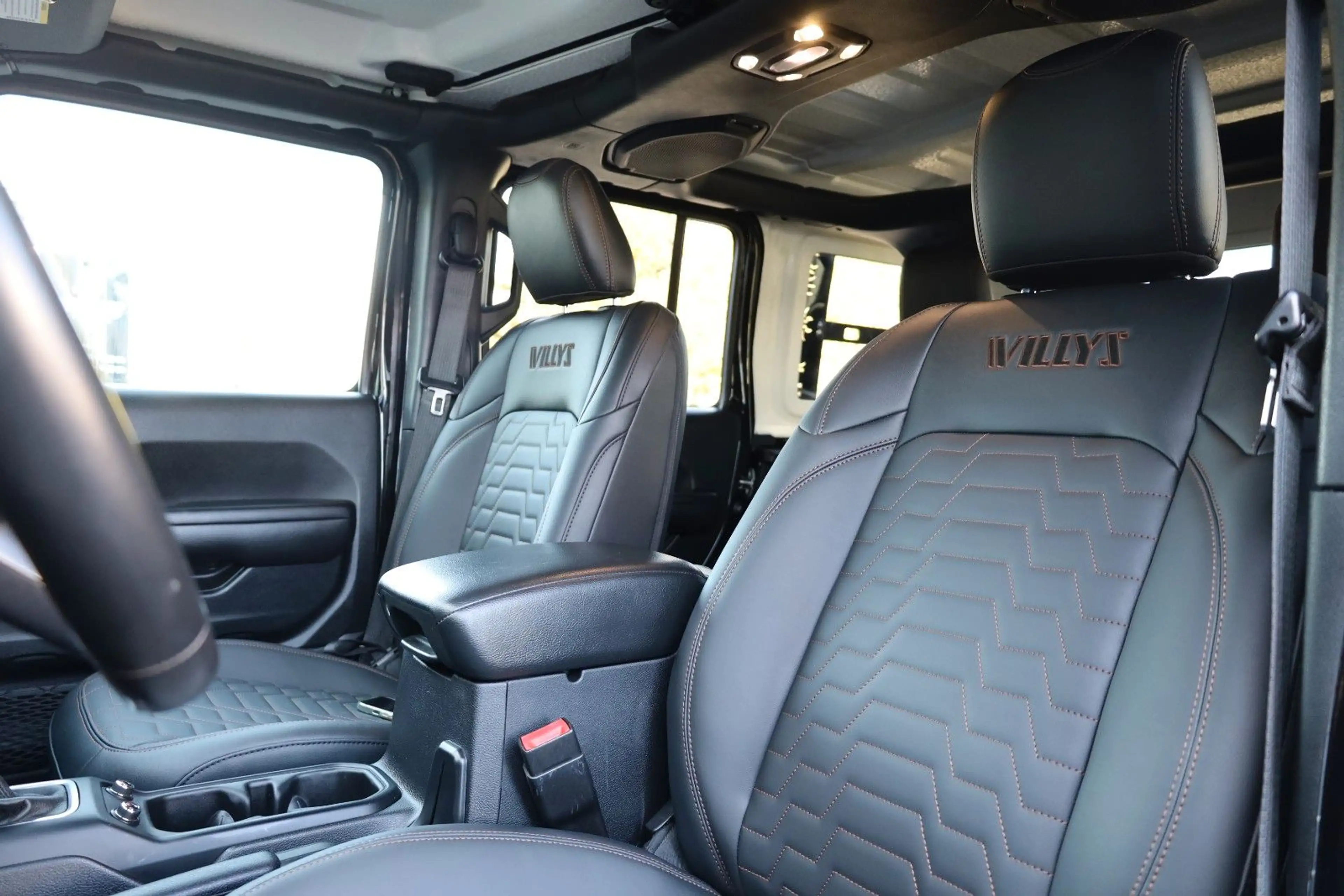 Jeep Wrangler Unlimited Willys/KAMERA/AHK/SHZ/BTH/R17 — photo 11