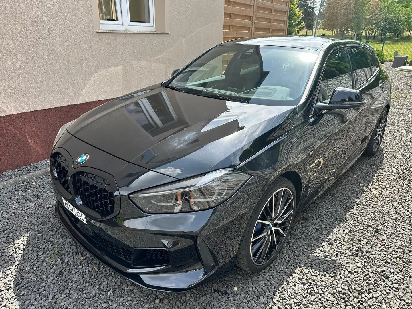 BMW 135 i xDrive Vollleder Ambiente Head-Up Schwarz - 1