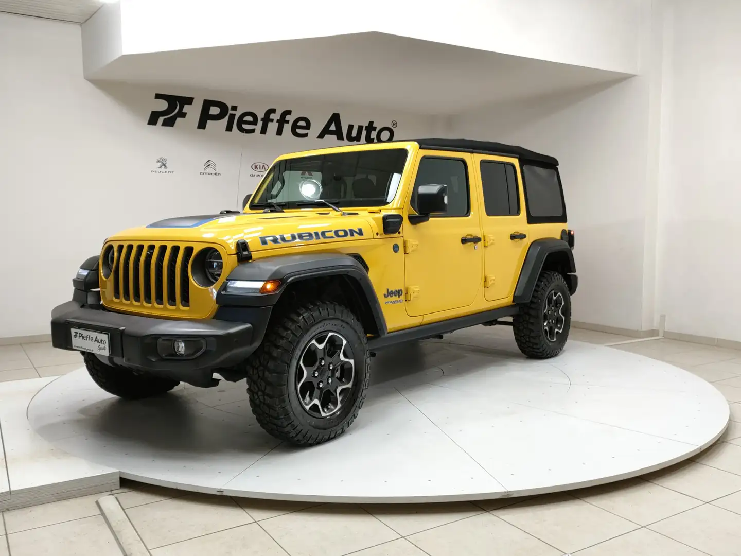 Jeep Wrangler 4ª serie Unlimited 2.0 PHEV ATX 4xe Rubicon Giallo - 1