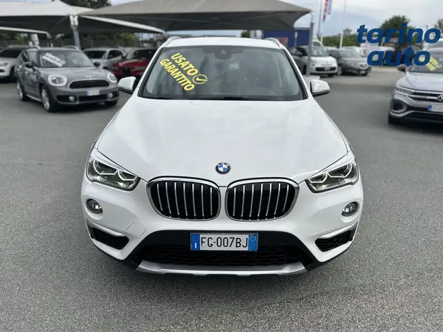 BMW X1 view 2