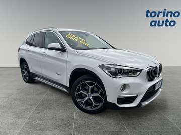 xDrive 18d X Line AUTO