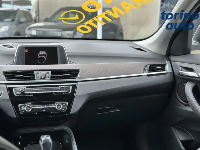 BMW X1 view 14