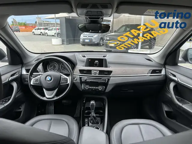 BMW X1 view 13