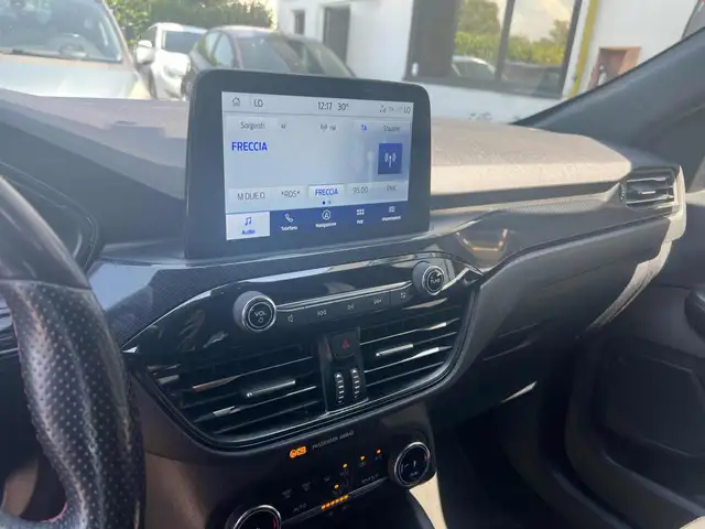 Ford Kuga view 8