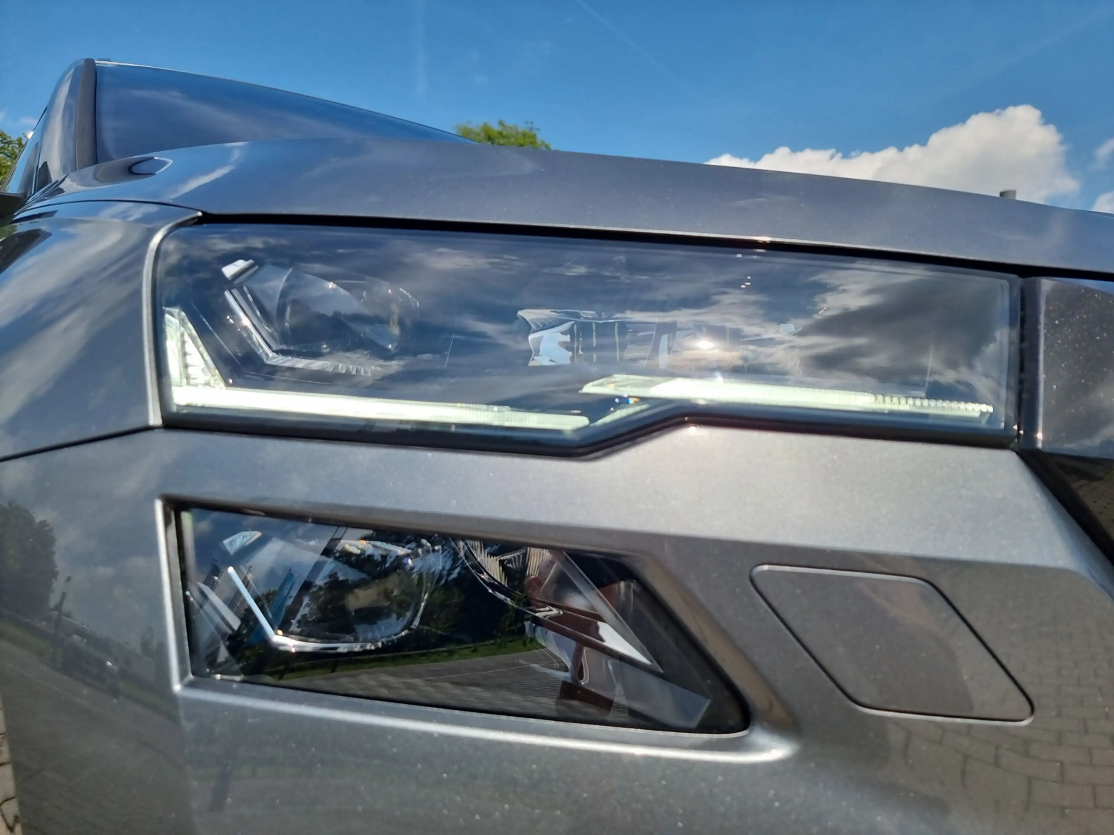 Skoda Karoq 1,5 TSI DSG Sportline AHK+RFK+LED — photo 9