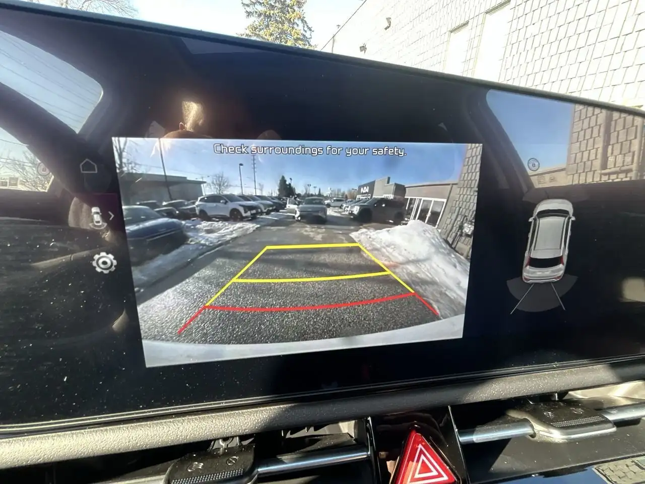 Kia Niro снимка Kia Niro