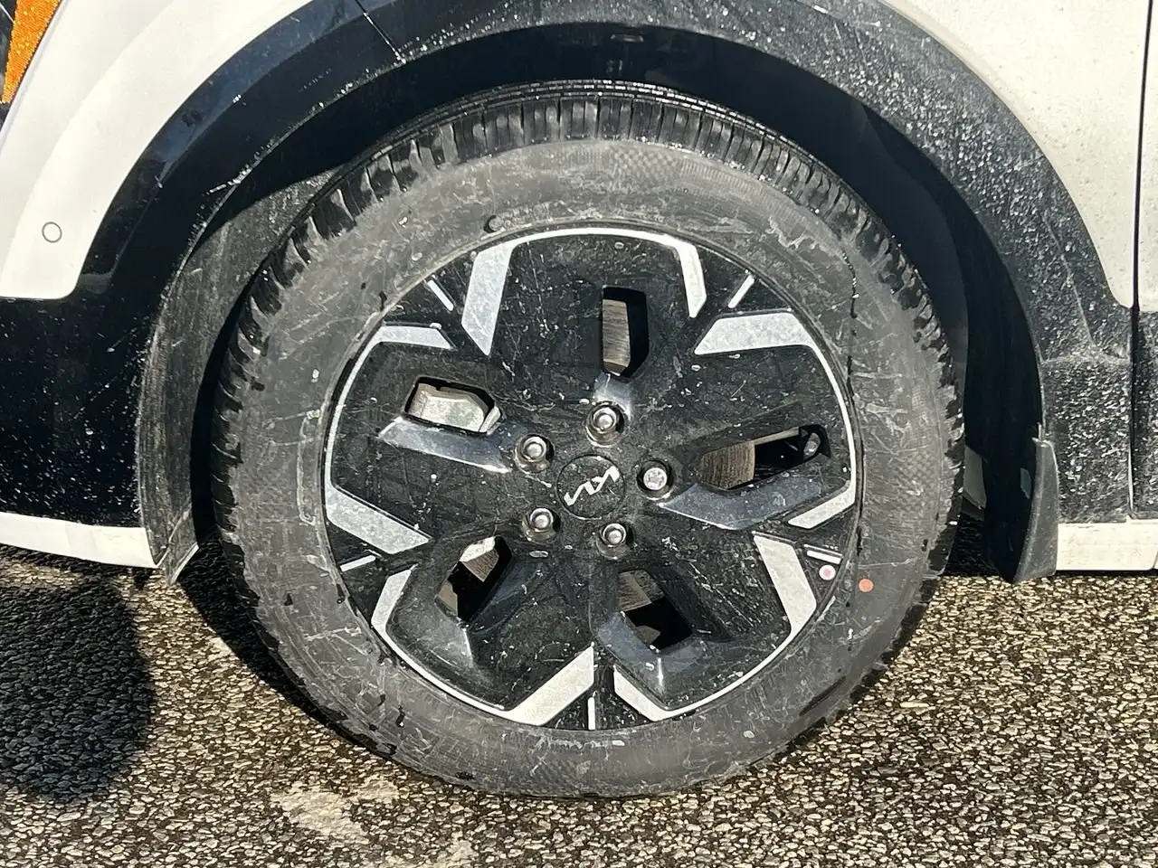 Kia Niro снимка Kia Niro