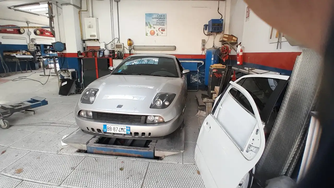 Fiat Coupe 1.8 16v, foto 3
