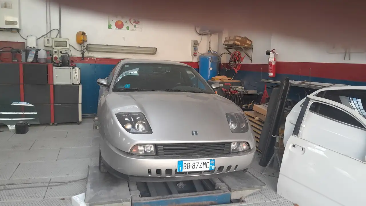 Fiat Coupe 1.8 16v, foto 12