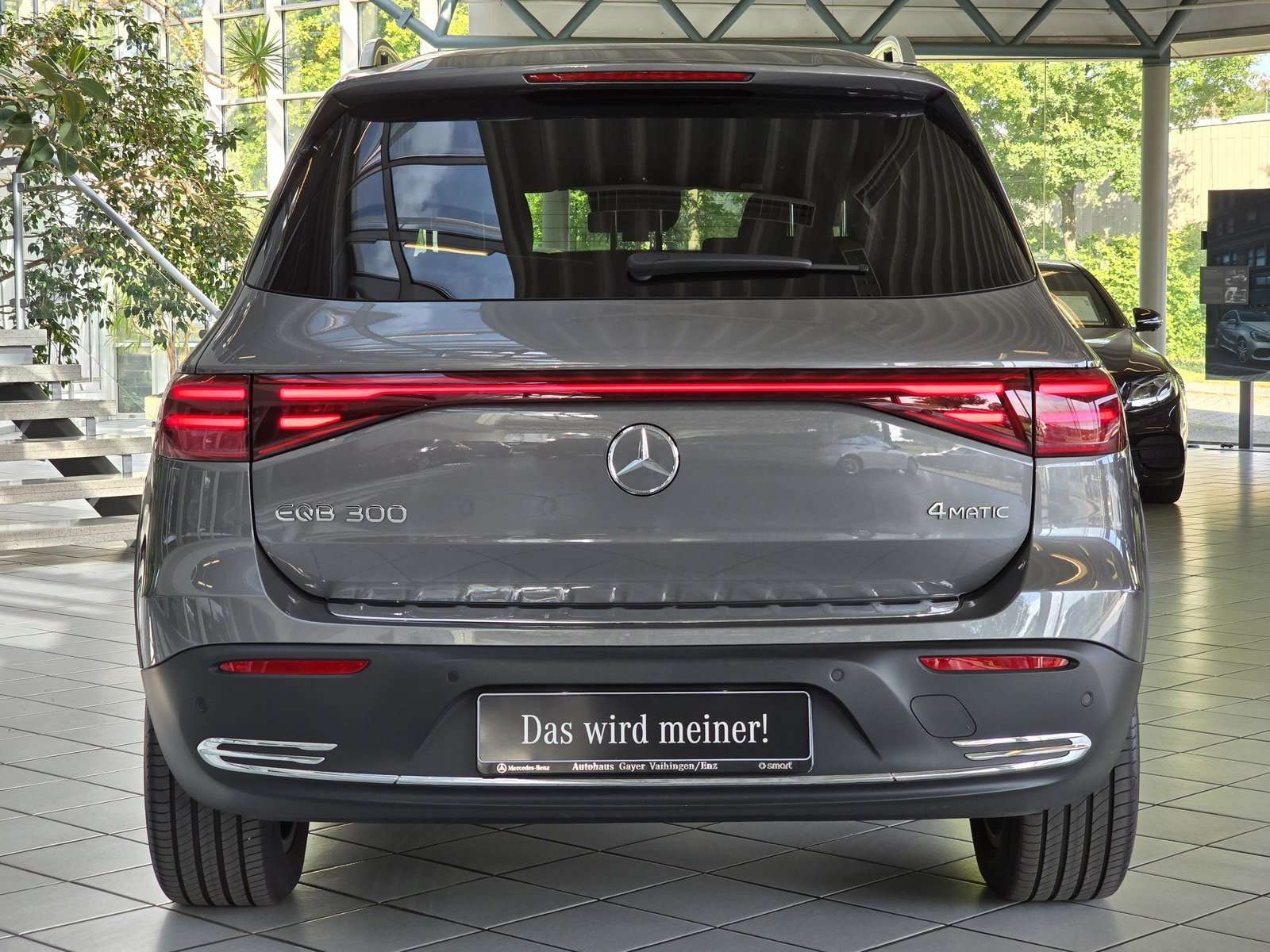 Mercedes-Benz EQB