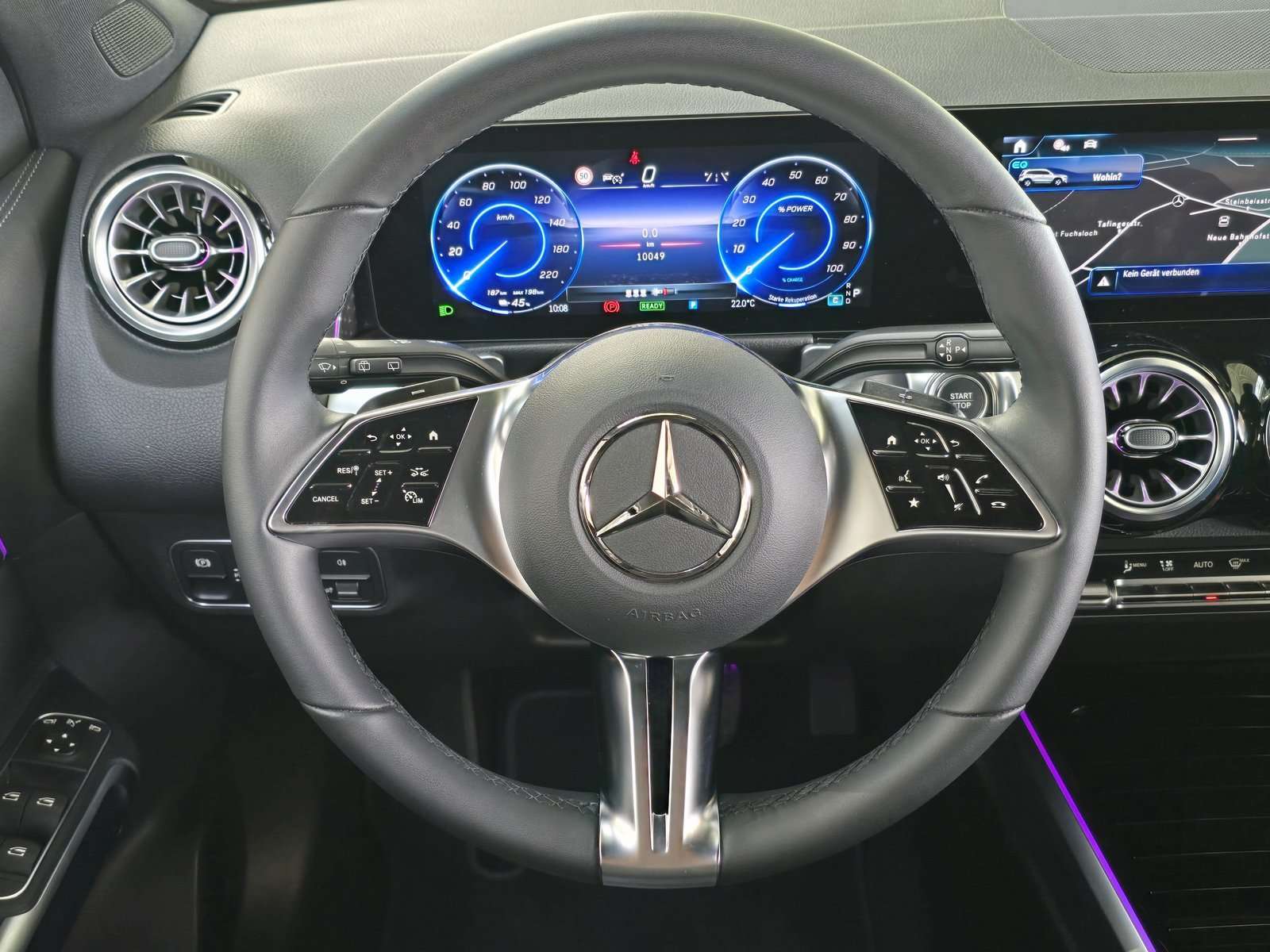 Mercedes-Benz EQB