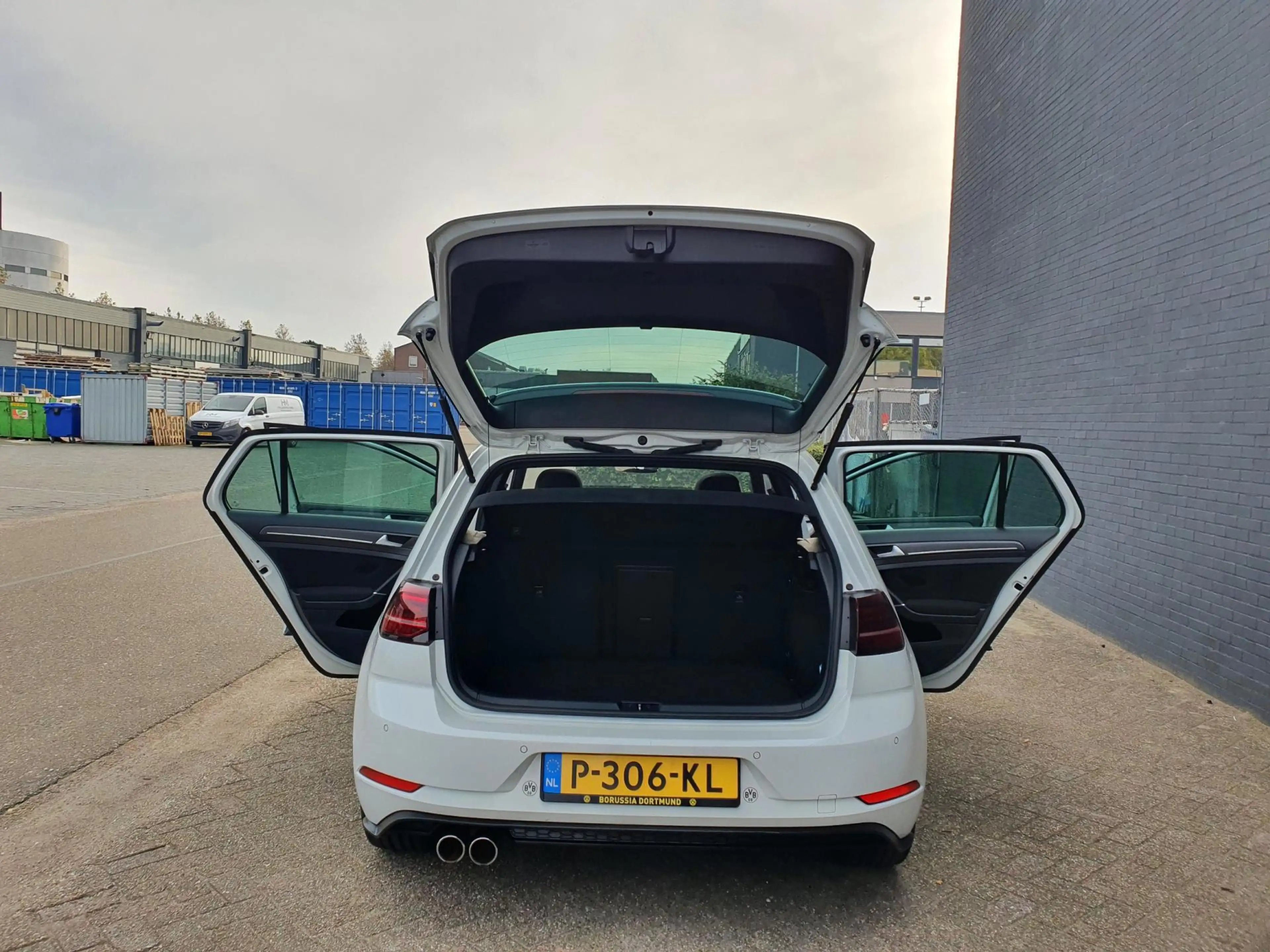 Volkswagen Golf GTD 2.0 TDI AUT PANO NAVI PSENSOR CRUISE 2 X SLEUTELS — photo 13