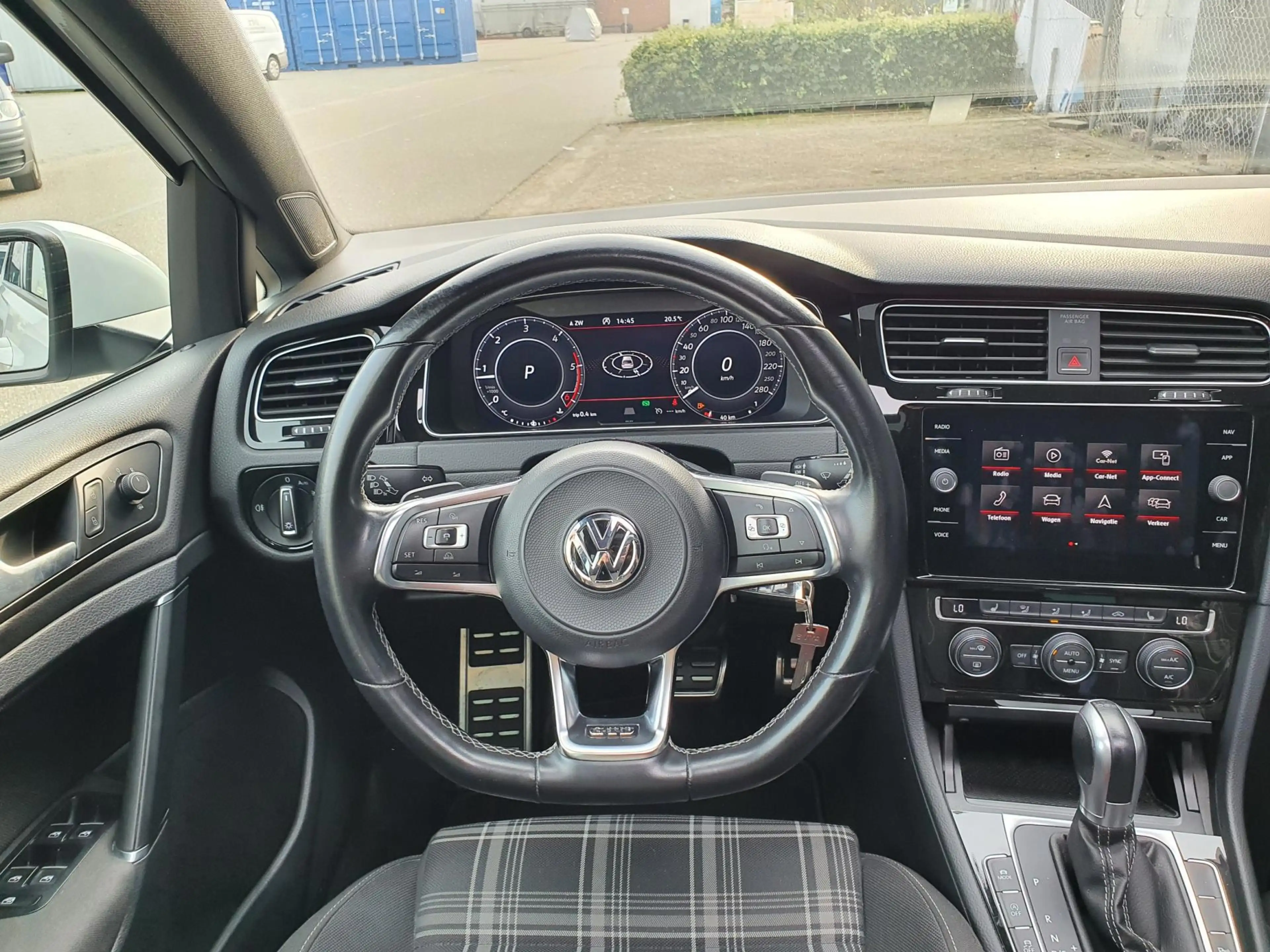 Volkswagen Golf GTD 2.0 TDI AUT PANO NAVI PSENSOR CRUISE 2 X SLEUTELS — photo 12