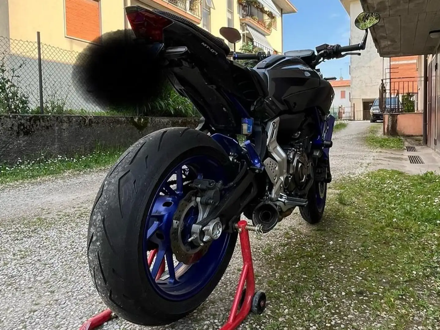 Yamaha MT-07 Nero - 1