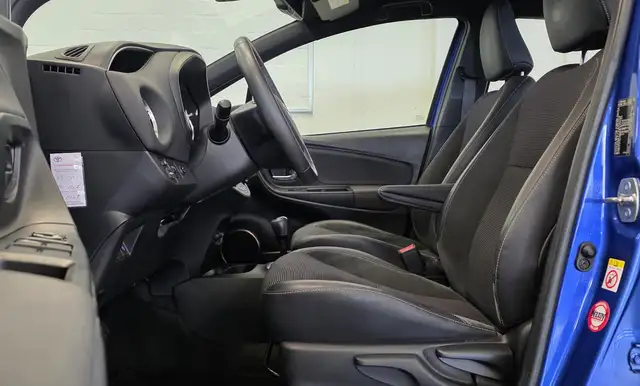 Toyota Yaris view 11