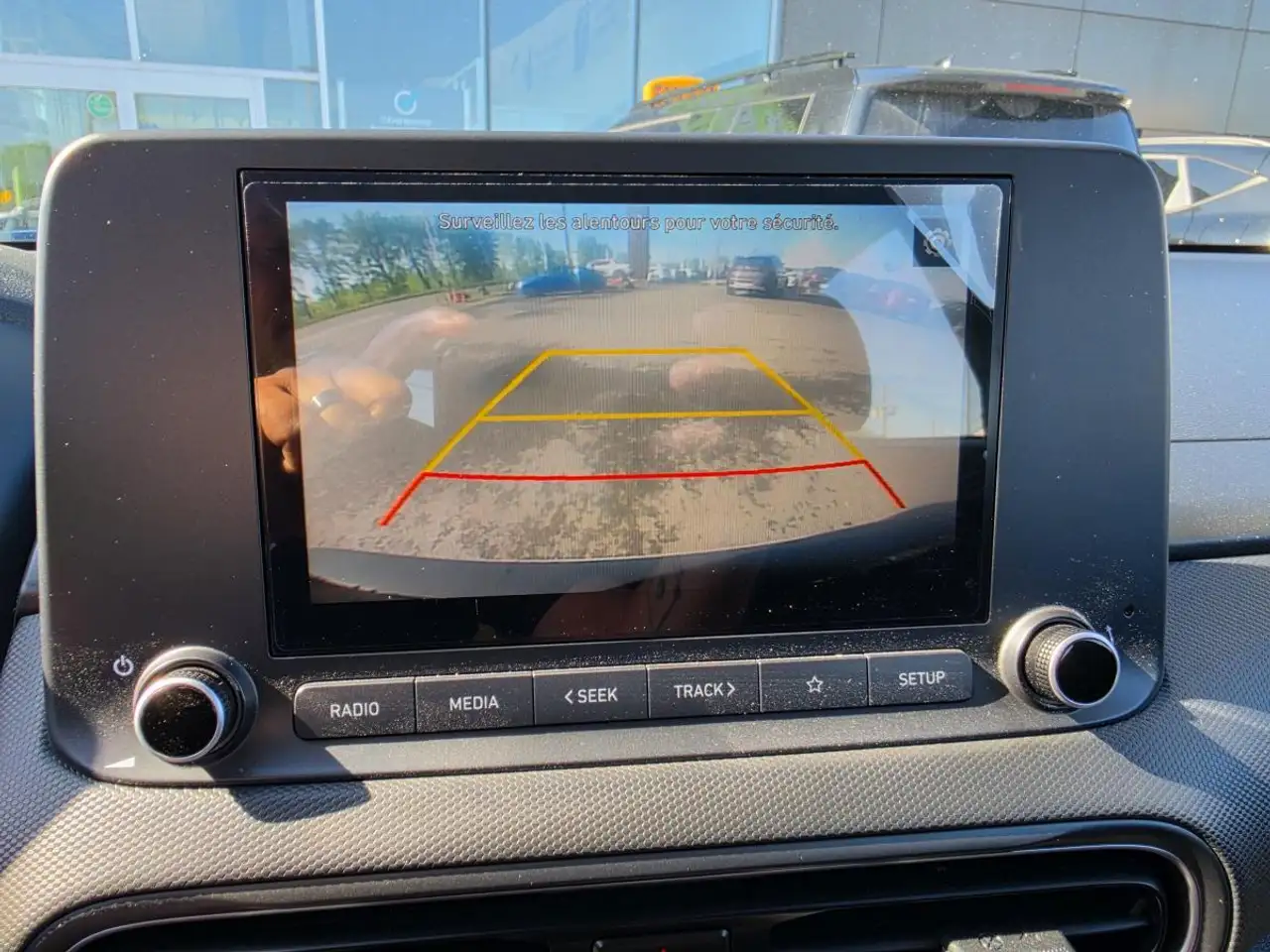 Hyundai KONA снимка Hyundai KONA