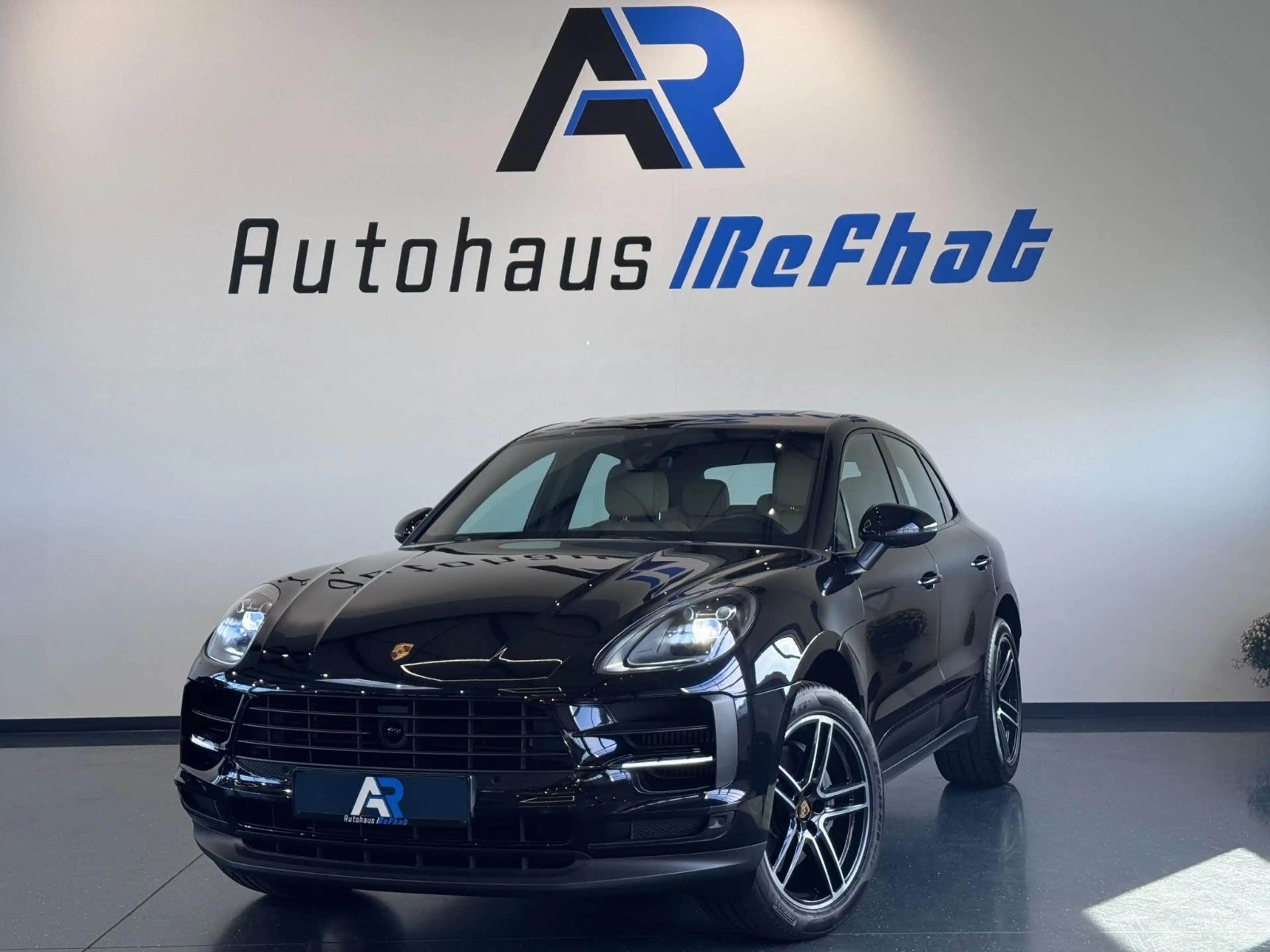 Porsche Macan S 3.0 V6*ACC*PANO*SHZ*PDC*1-HAND*DEUTSCH* — photo 2