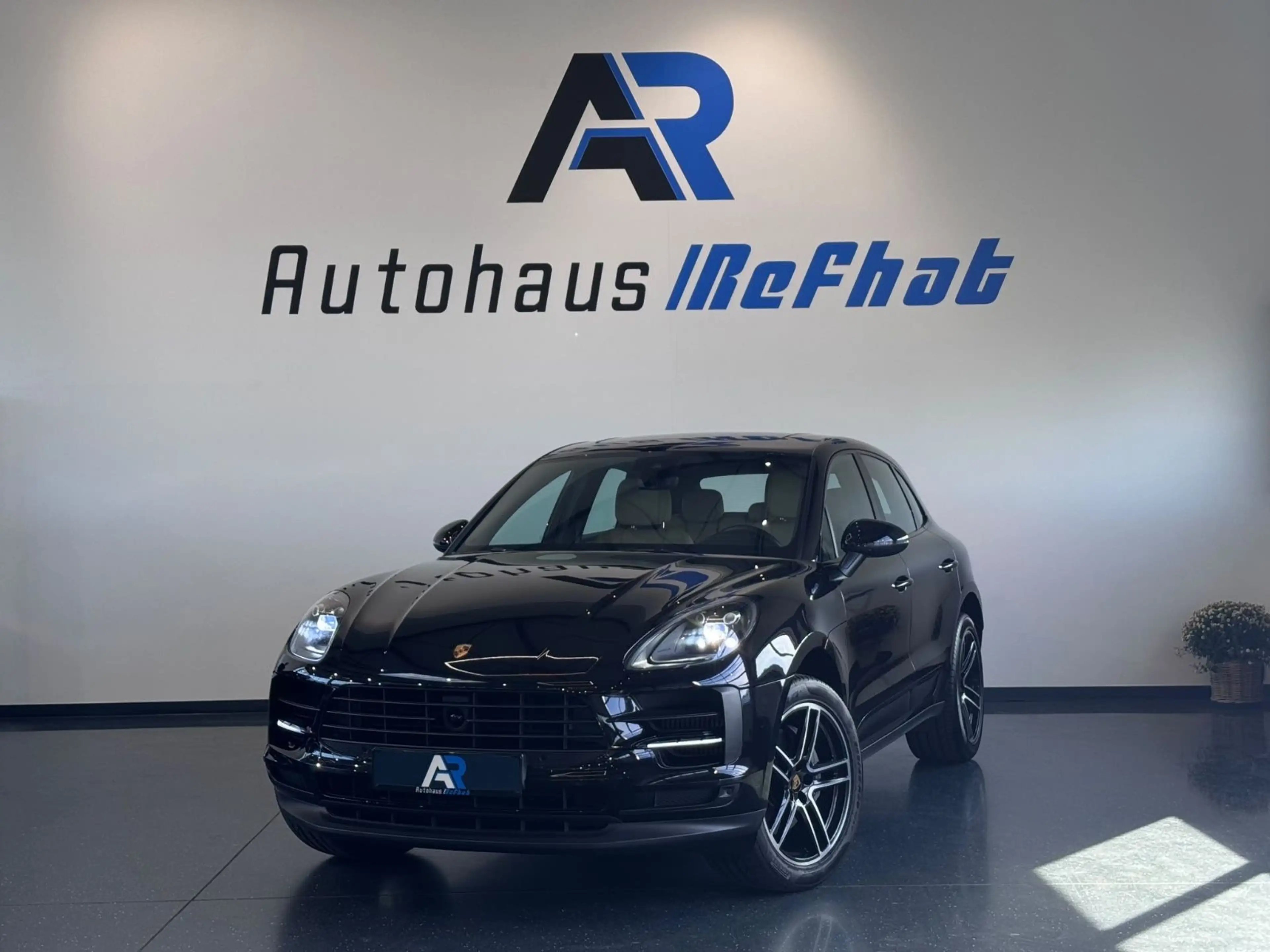 Porsche Macan S 3.0 V6*ACC*PANO*SHZ*PDC*1-HAND*DEUTSCH*