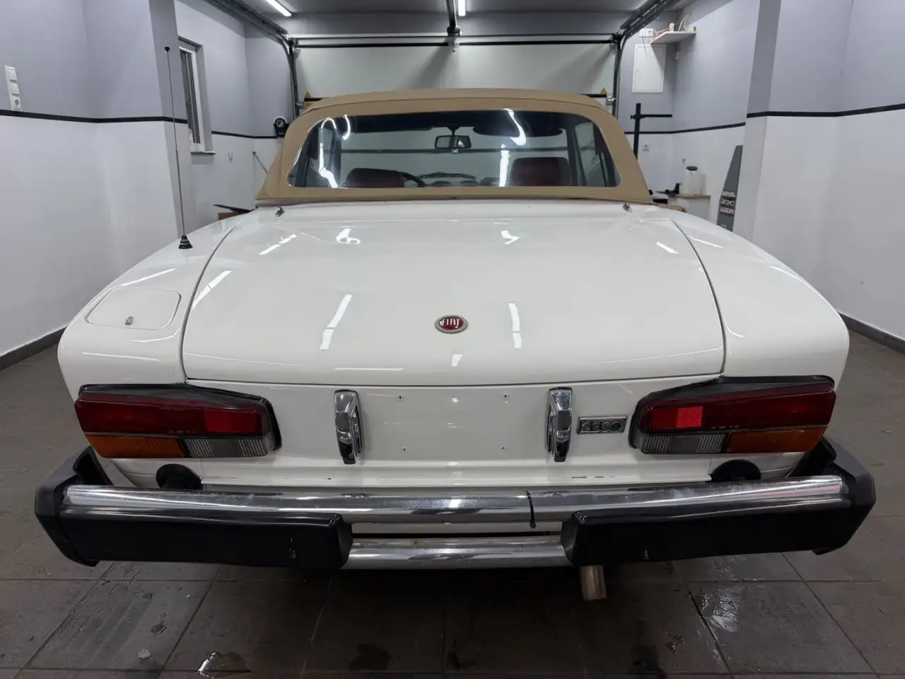 Fiat 124 Spider 2.0 Automatik/H-Kenzeiche/Verdeck-Neu, foto 8
