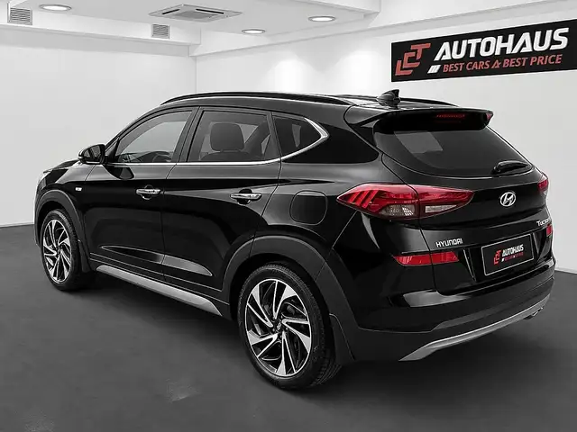 Hyundai Tucson view 3