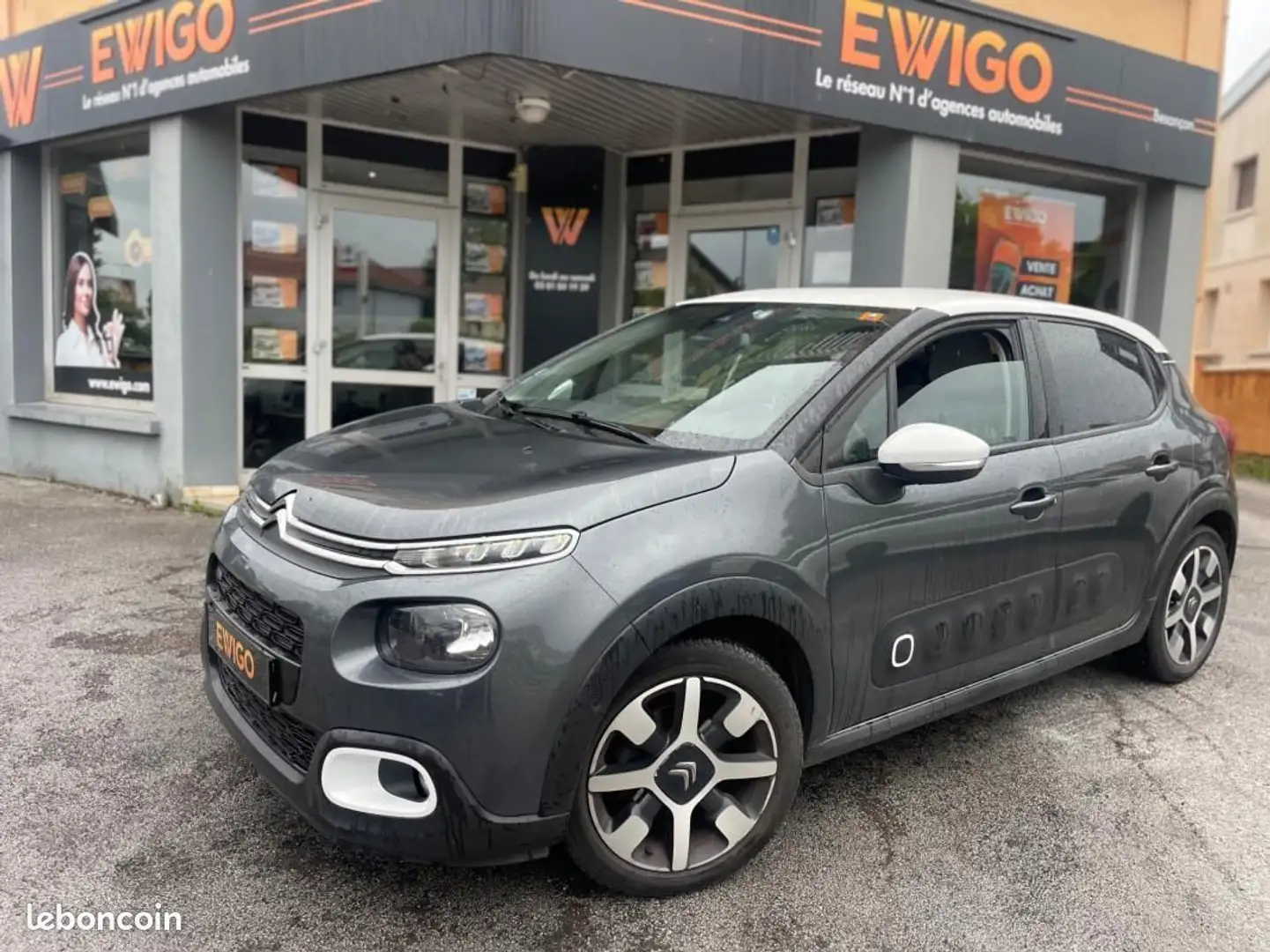 Citroen C3 Citroën 1.2 PURETECH 110 CH EAT6 SHINE Gris - 1