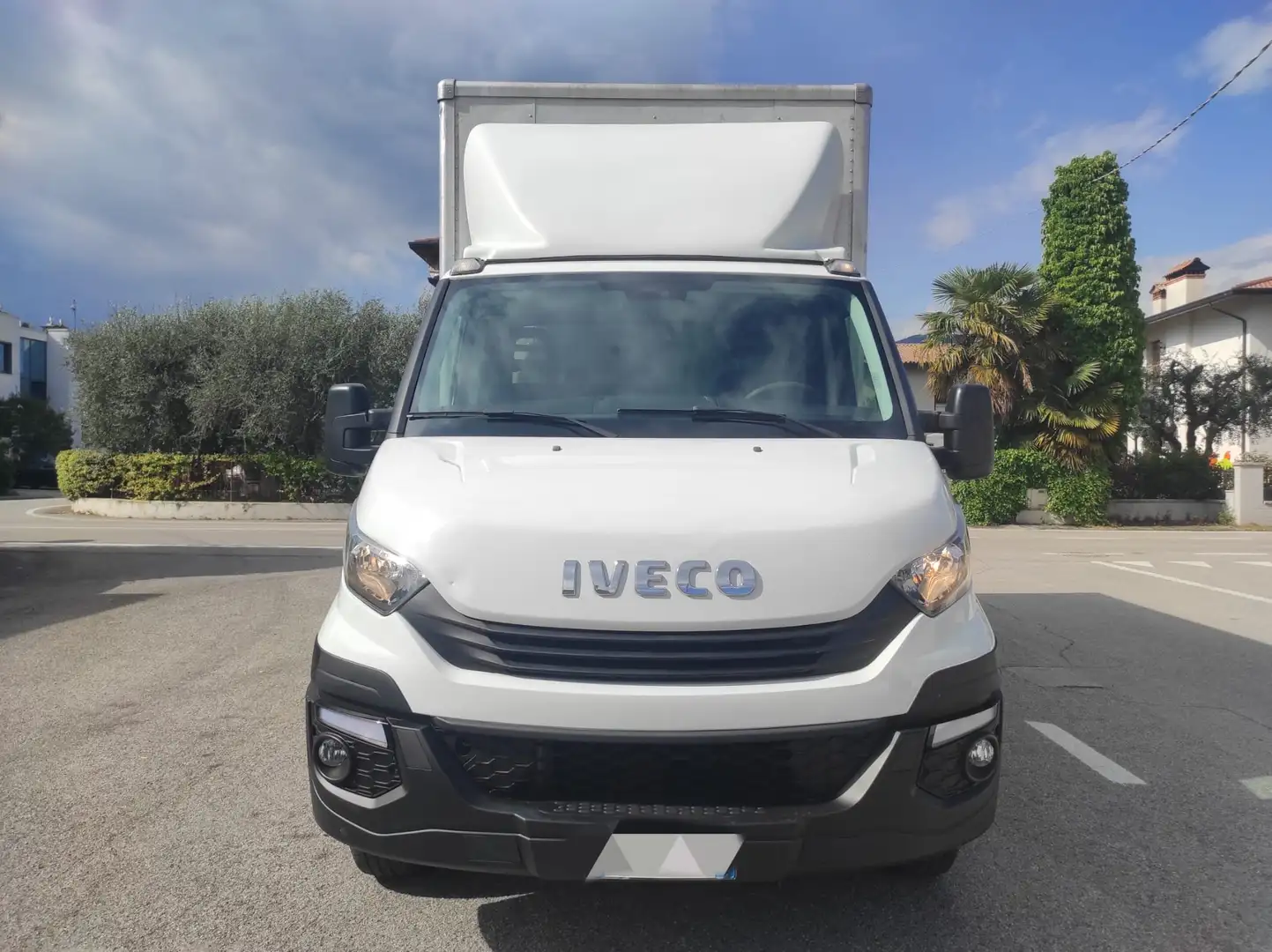 Iveco Daily 35C14 EURO6 Weiß - 2