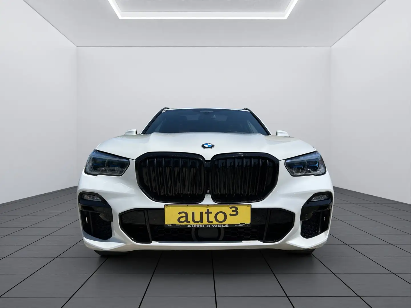 BMW X5 xDrive 30 d M Sport Weiß - 2