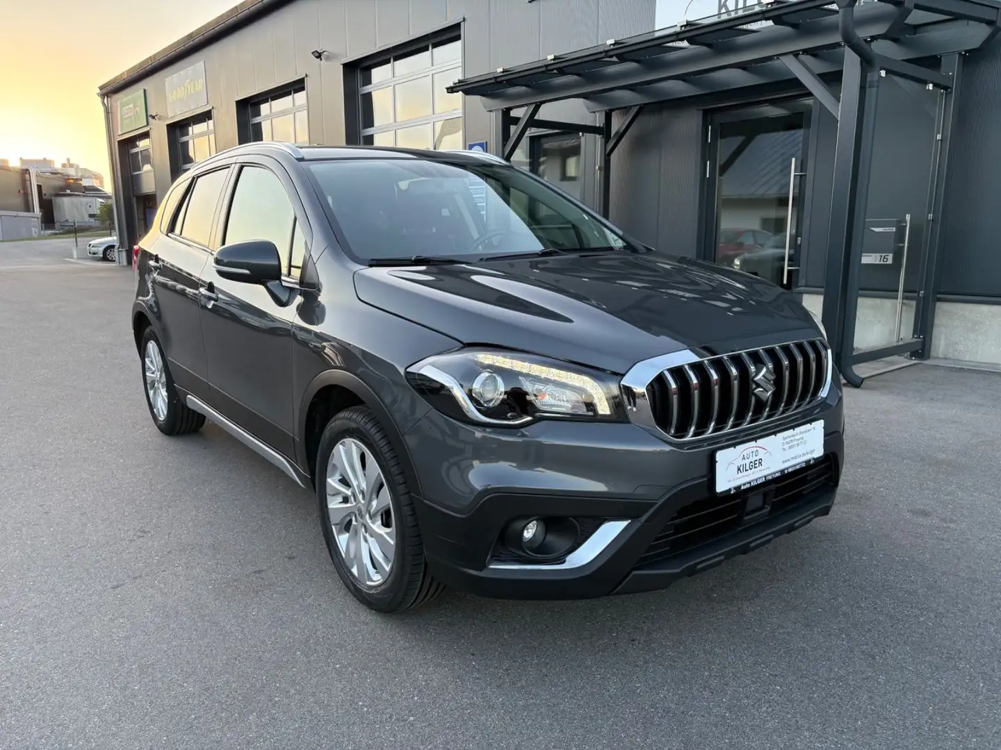 Suzuki Sonstige SX4 S-Cross 1.4 Boosterjet AllGrip Grau - 1