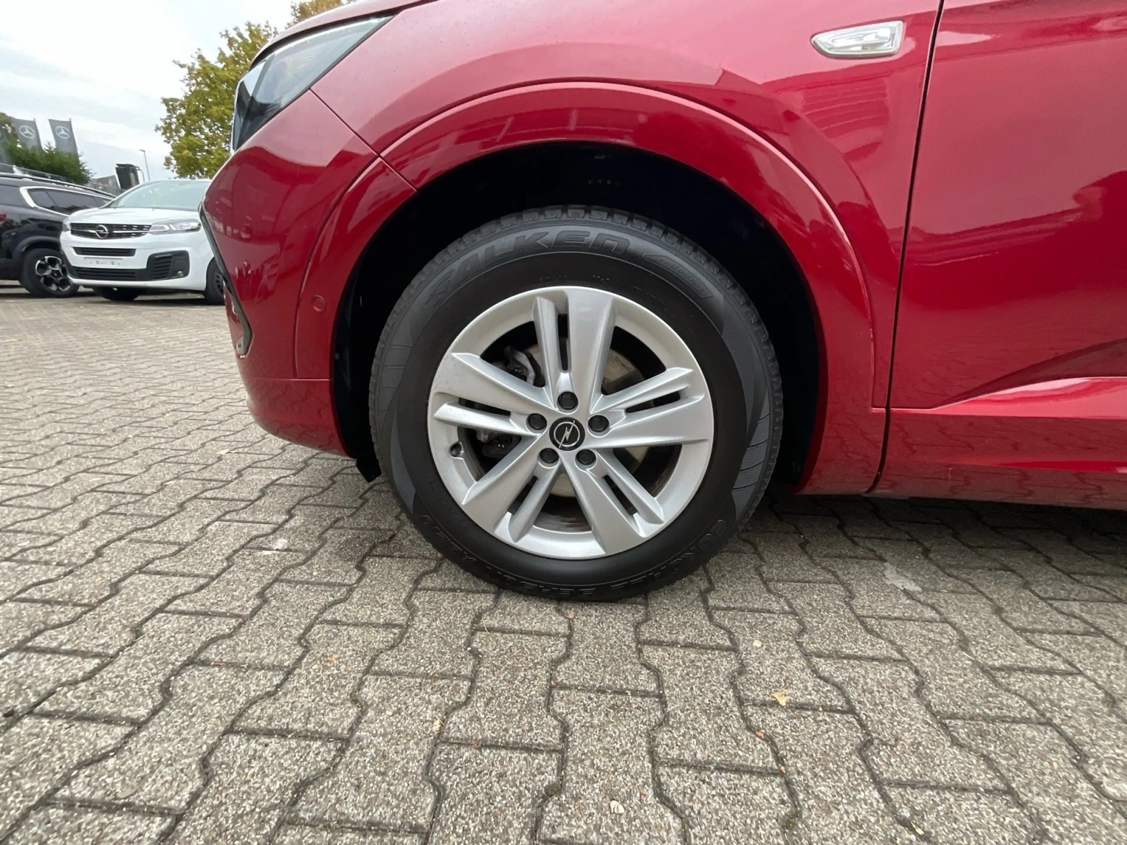 Opel Grandland 1.5 D Enjoy LED+SHZ+2xKlima+Kam.+LM — photo 11