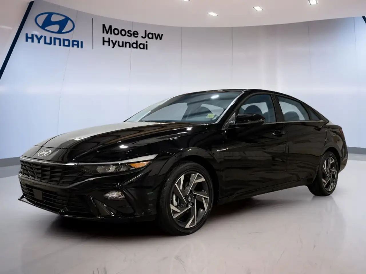 Hyundai ELANTRA снимка Hyundai ELANTRA