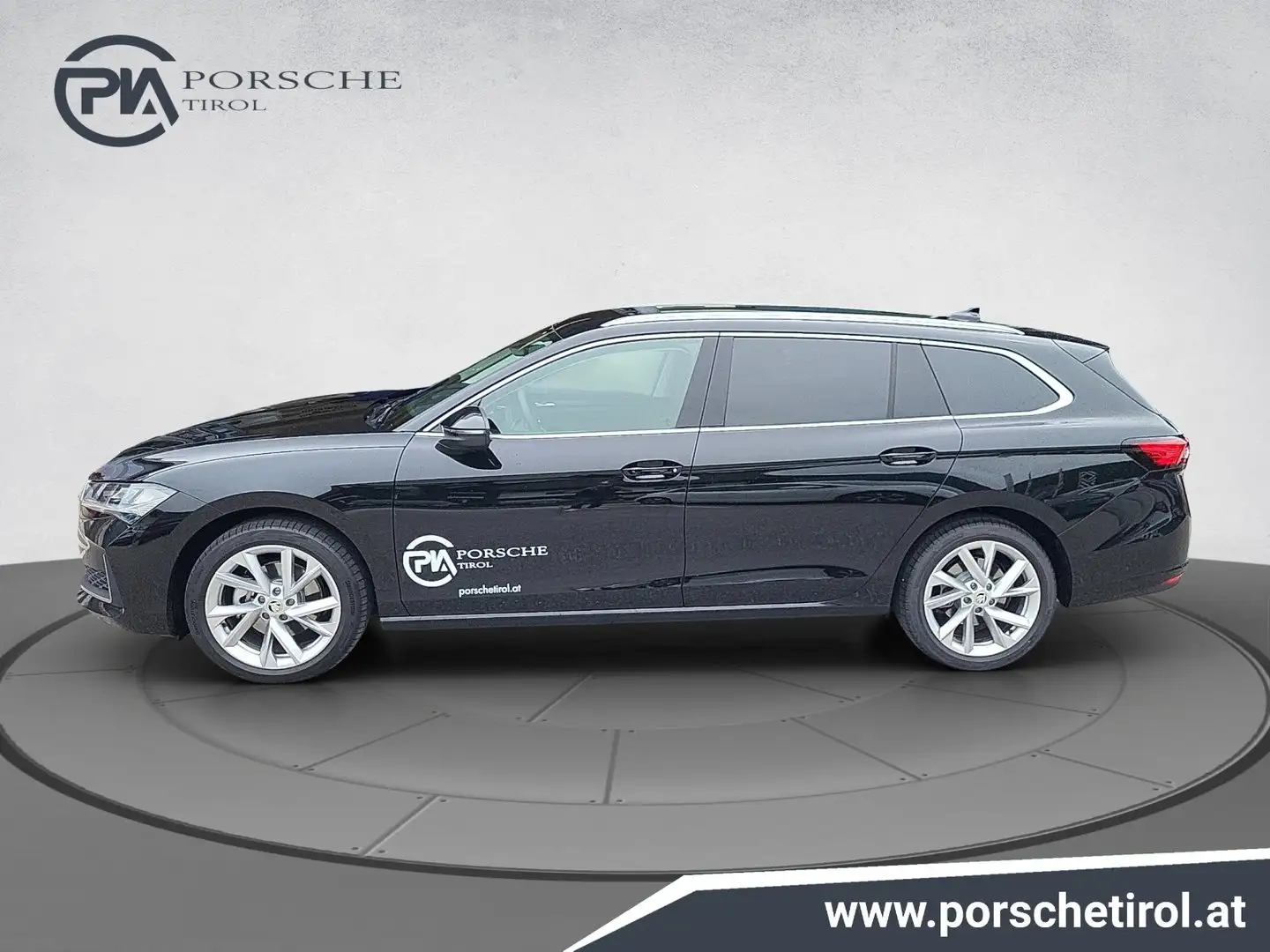 Skoda Superb Selection TDI DSG Schwarz - 2