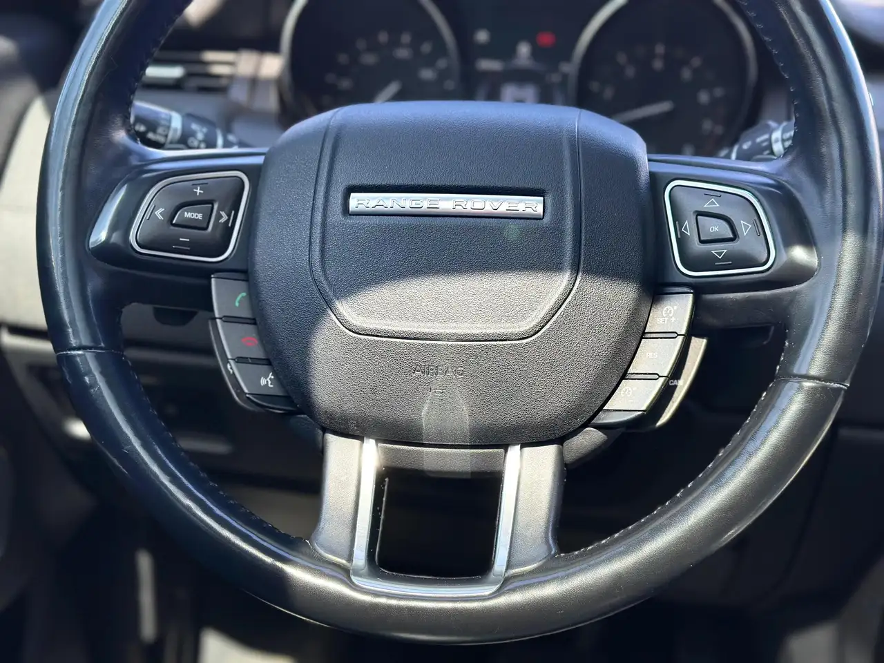 Land Rover Range Rover Evoque снимка Land Rover Range Rover Evoque