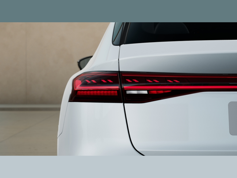 Audi A6 Avant e-tron UPE 99.535 S line TechPro 21" — photo 7