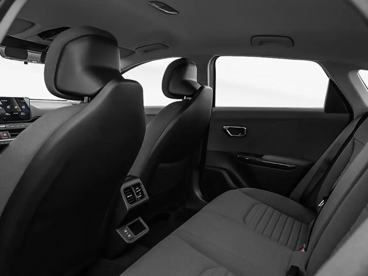 Kia K4 снимка Kia K4