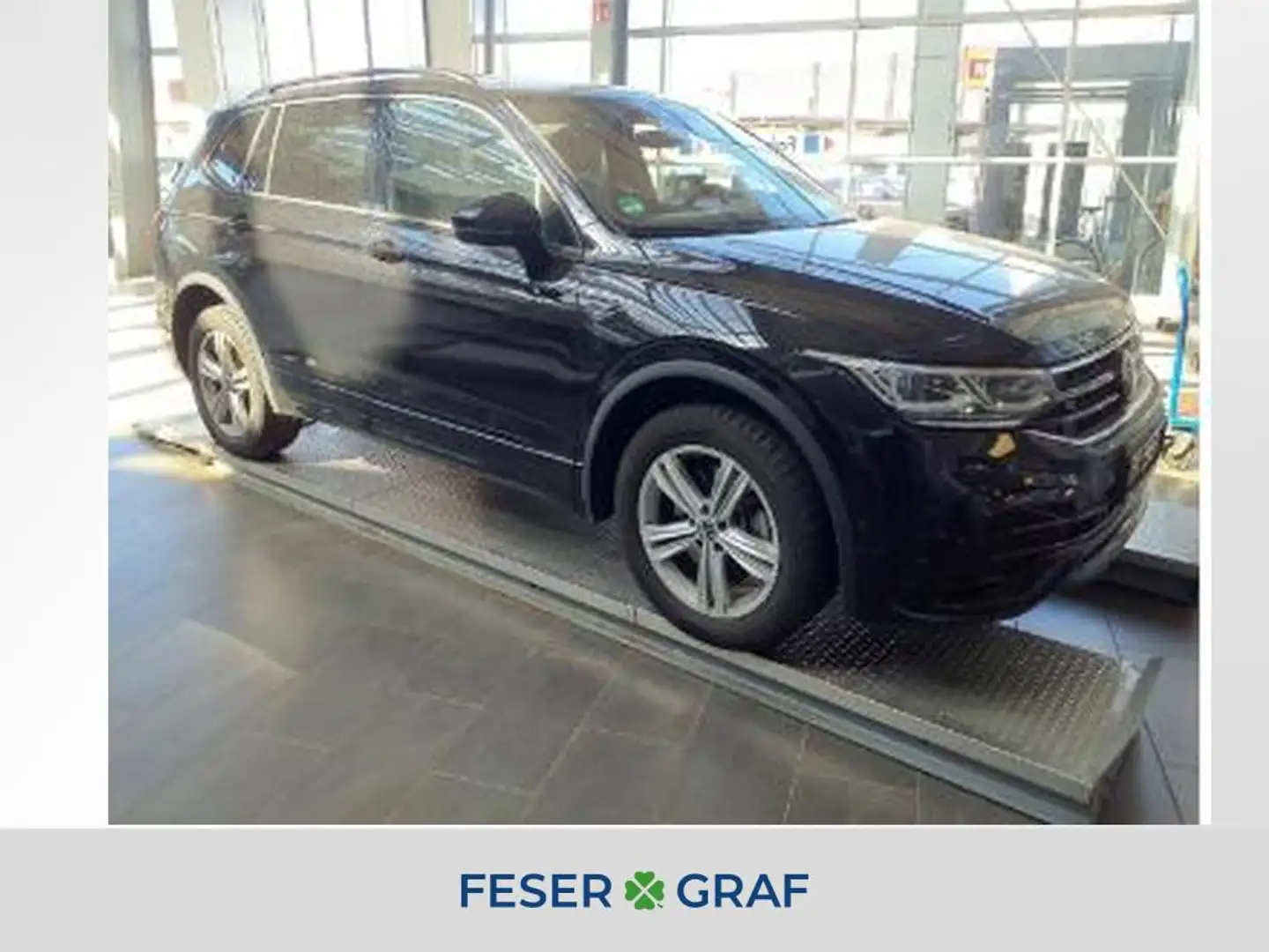 Volkswagen Tiguan Allspace R-Line 4 Motion 2.0 TDI Pano,LED Schwarz - 1