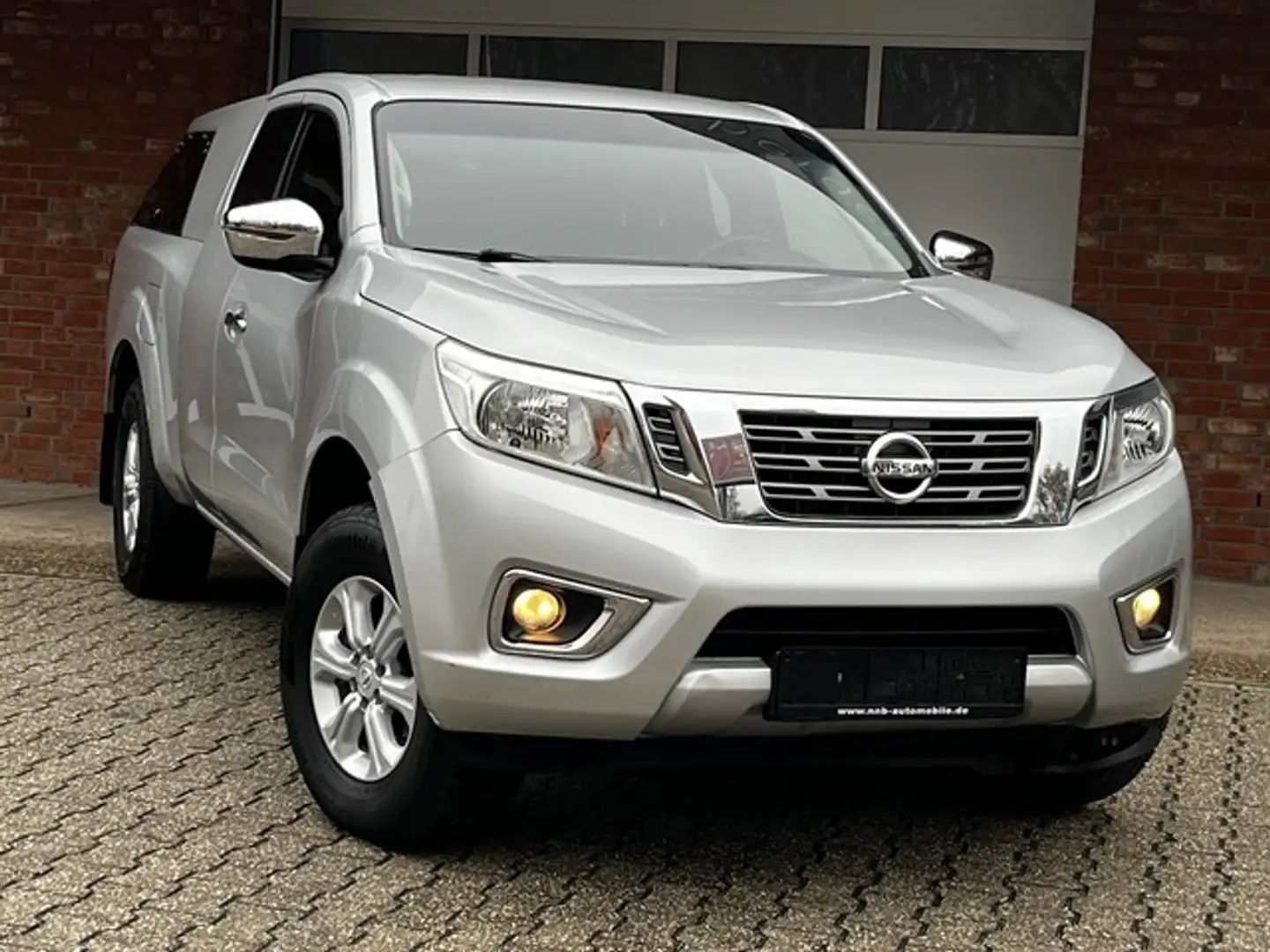 Nissan Navara King Cab HardTop Klima Argent - 2