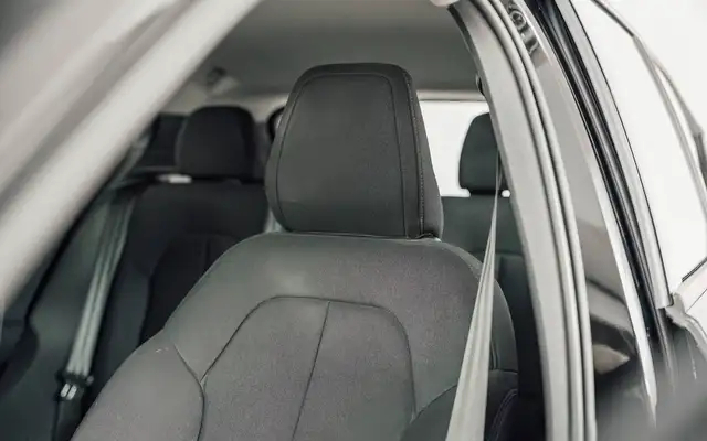 Volvo XC40 view 10