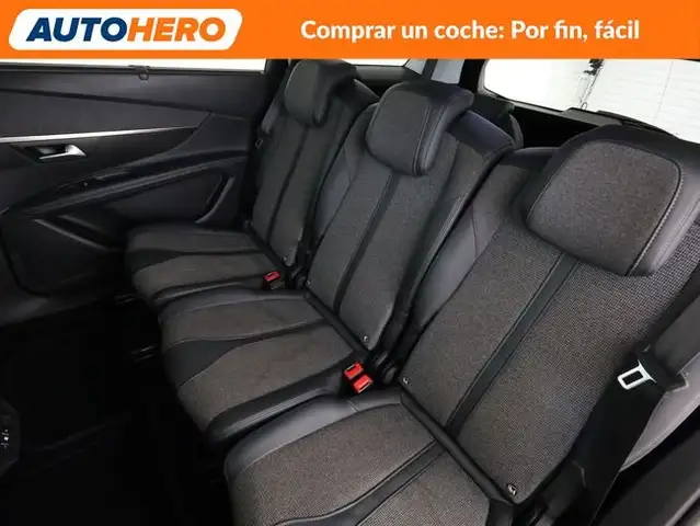 Peugeot 5008 view 15